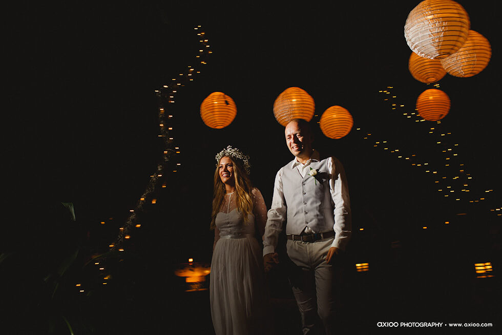 Axioo: Bohemian Beach Paradise